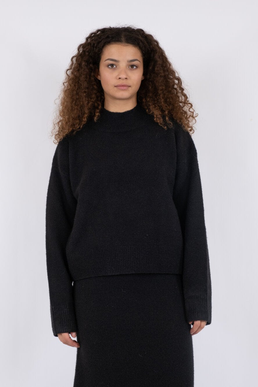 Paulina striktrøje - sort